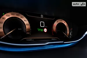 «Умный» кокпит Peugeot i-Cockpit